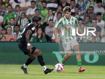 Ez Abde of Real Betis runs with the ball during the La Liga EA Sports match between Real Betis and CD Leganes at Benito Villamarin in Sevill...