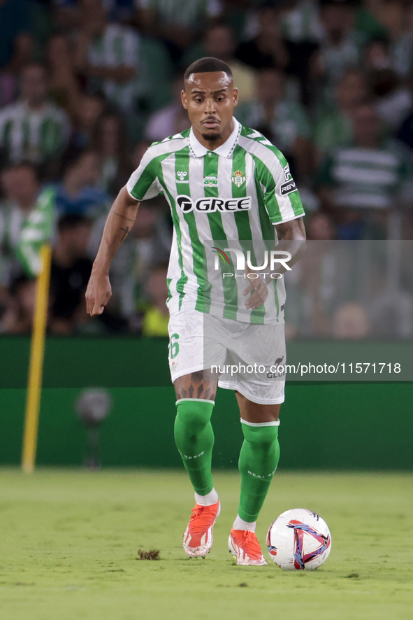 Natan Bernardo de Souza of Real Betis passes the ball during the La Liga EA Sports match between Real Betis and CD Leganes at Benito Villama...