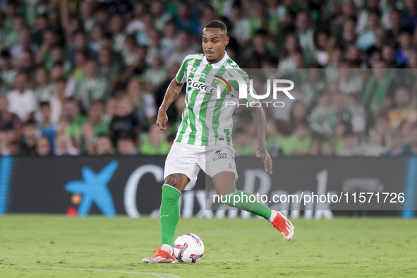 Natan Bernardo de Souza of Real Betis passes the ball during the La Liga EA Sports match between Real Betis and CD Leganes at Benito Villama...