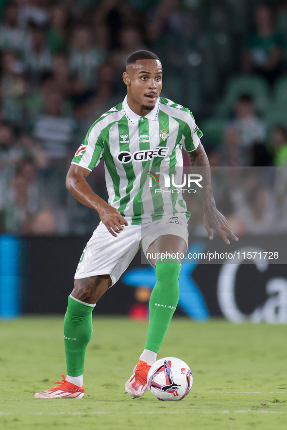 Natan Bernardo de Souza of Real Betis runs with the ball during the La Liga EA Sports match between Real Betis and CD Leganes at Benito Vill...