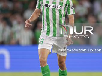 Sergi Altimira of Real Betis controls the ball during the La Liga EA Sports match between Real Betis and CD Leganes at Benito Villamarin in...