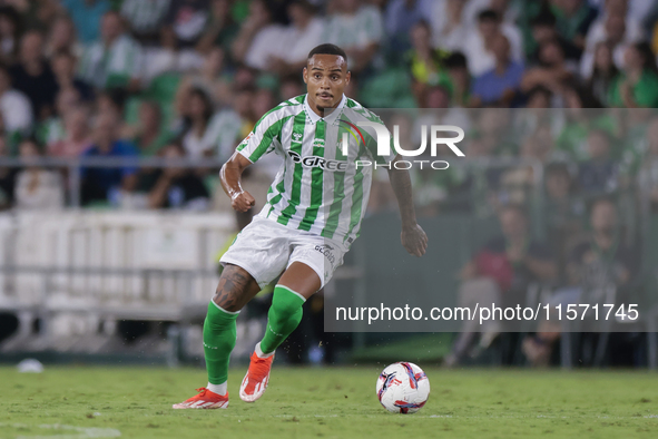 Natan Bernardo de Souza of Real Betis runs with the ball during the La Liga EA Sports match between Real Betis and CD Leganes at Benito Vill...