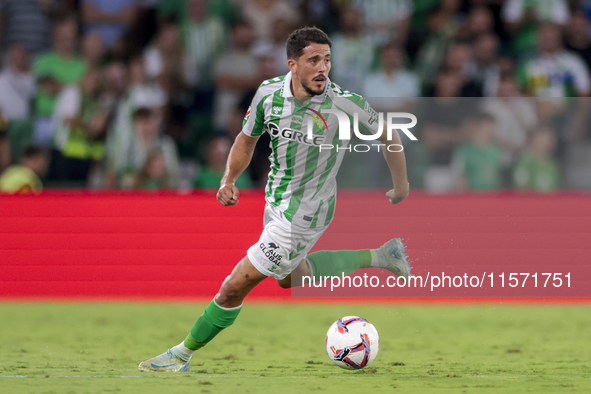 Pablo Fornals of Real Betis runs with the ball during the La Liga EA Sports match between Real Betis and CD Leganes at Benito Villamarin in...