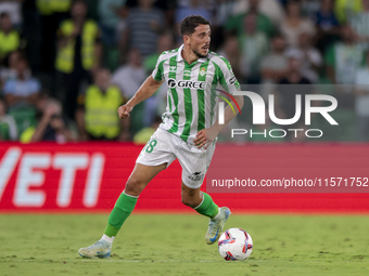 Pablo Fornals of Real Betis runs with the ball during the La Liga EA Sports match between Real Betis and CD Leganes at Benito Villamarin in...