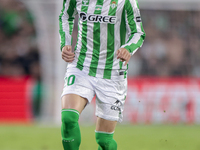 Giovani Lo Celso of Real Betis runs with the ball during the La Liga EA Sports match between Real Betis and CD Leganes at Benito Villamarin...