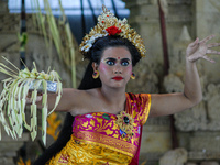 Pendet and Puspanjali dancers, accompanied by the Gong Kebyar art, enlivened the Pujawali ceremonies at the Parahyangan Agung Jagatkartta Te...