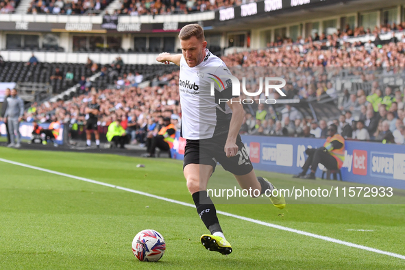 Callum Elder of Derby County lines up a cross during the Sky Bet Championship match between Derby County and Cardiff City at Pride Park in D...