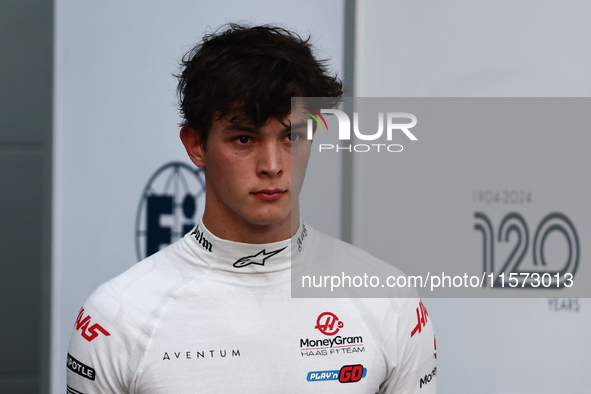 Oliver Bearman of Haas during qualifying ahead of the Formula 1 Grand Prix of Azerbaijan at Baku City Circuit in Baku, Azerbaijan on Septemb...