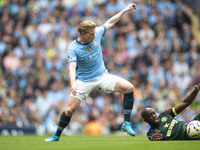 Kevin De Bruyne #17 of Manchester City F.C. during the Premier League match between Manchester City and Brentford at the Etihad Stadium in M...