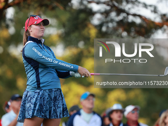 GAINESVILLE, VIRGINIA - SEPTEMBER 14: Jennifer Kupcho of the United States plays her tee shot on the 4th hole during Foursomes Matches on Da...