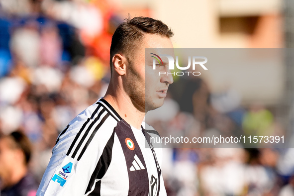 Teun Koopmeiners of Juventus FC looks on during the Serie A Enilive match between Empoli FC and Juventus FC at Stadio Carlo Castellani on Se...