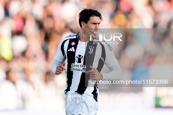 Dusan Vlahovic of Juventus FC looks on during the Serie A Enilive match between Empoli FC and Juventus FC at Stadio Carlo Castellani on Sept...