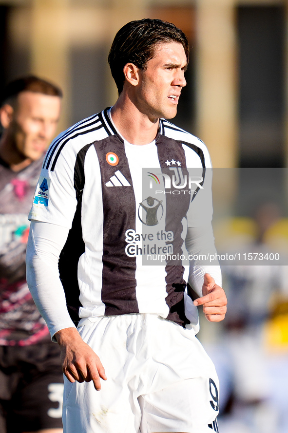 Dusan Vlahovic of Juventus FC looks on during the Serie A Enilive match between Empoli FC and Juventus FC at Stadio Carlo Castellani on Sept...