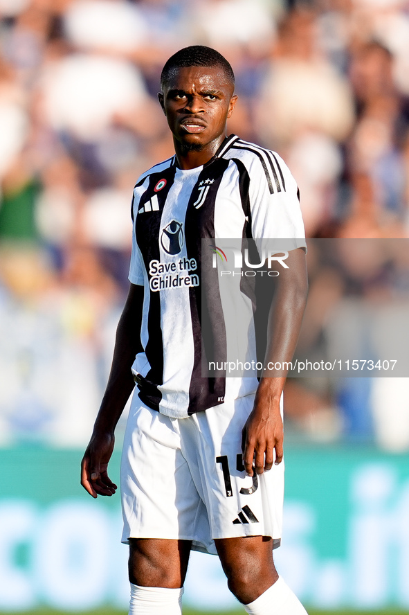 Pierre Kalulu of Juventus FC looks on during the Serie A Enilive match between Empoli FC and Juventus FC at Stadio Carlo Castellani on Septe...