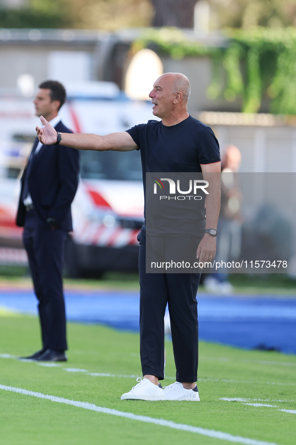 Head Coach Salvatore Sullo of Empoli FC looks on during the Serie A match between Empoli FC and Juventus FC in Empoli, Italy, on September 1...