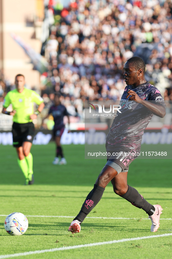 Emmanuel Gyasi of Empoli FC controls the ball during the Serie A match between Empoli FC and Juventus FC in Empoli, Italy, on September 14,...