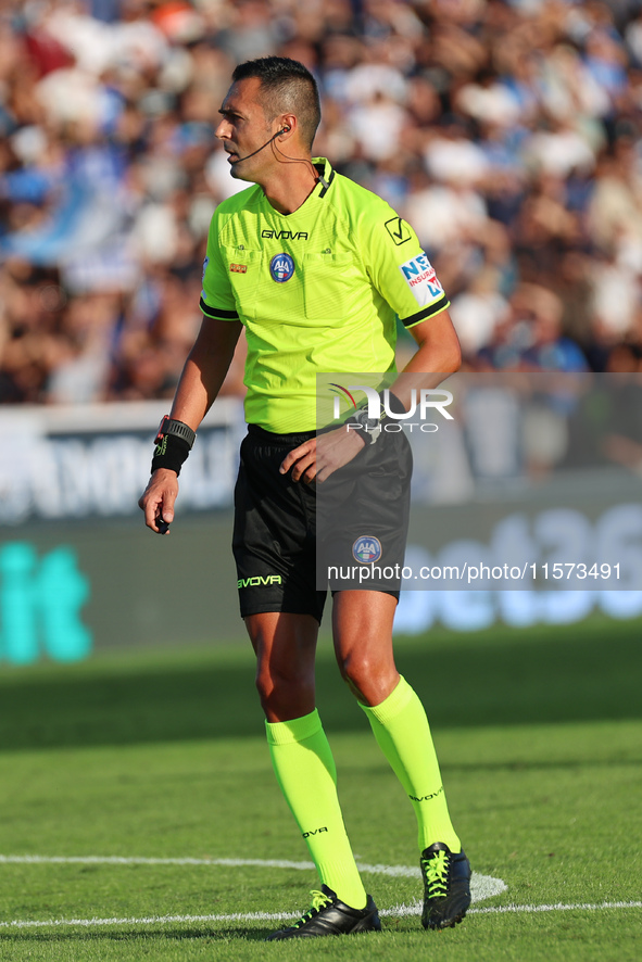 Referee Marco Di Bello officiates the Serie A match between Empoli FC and Juventus FC in Empoli, Italy, on September 14, 2024, at the stadiu...