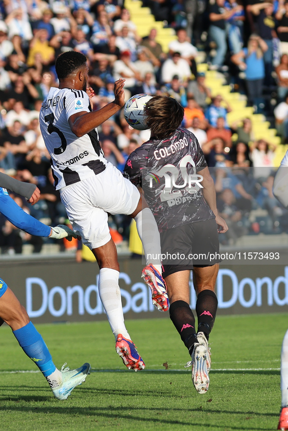 Lorenzo Colombo of Empoli FC and Silva Nascimento Bremer of Juventus FC battle for the ball during the Serie A match between Empoli FC and J...