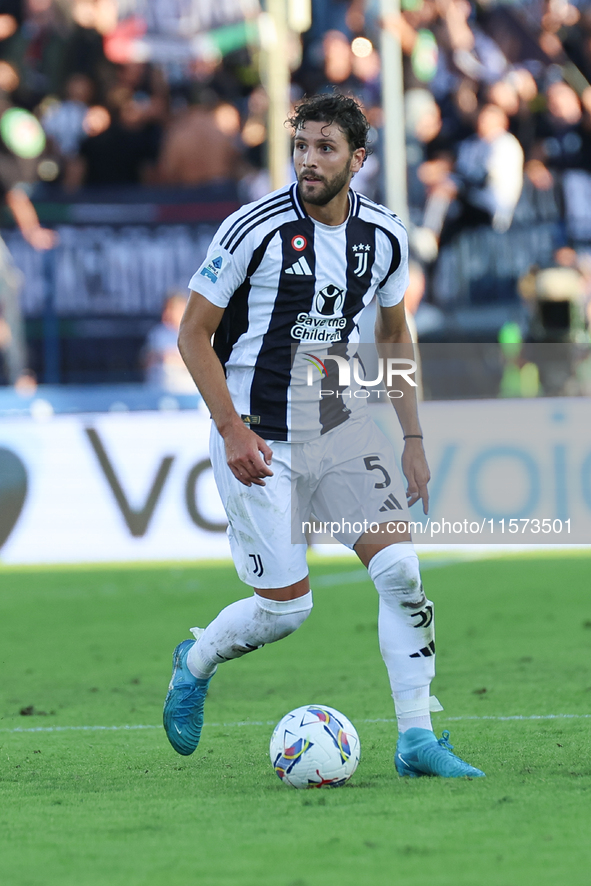 Manuel Locatelli of Juventus FC controls the ball during the Serie A match between Empoli FC and Juventus FC in Empoli, Italy, on September...