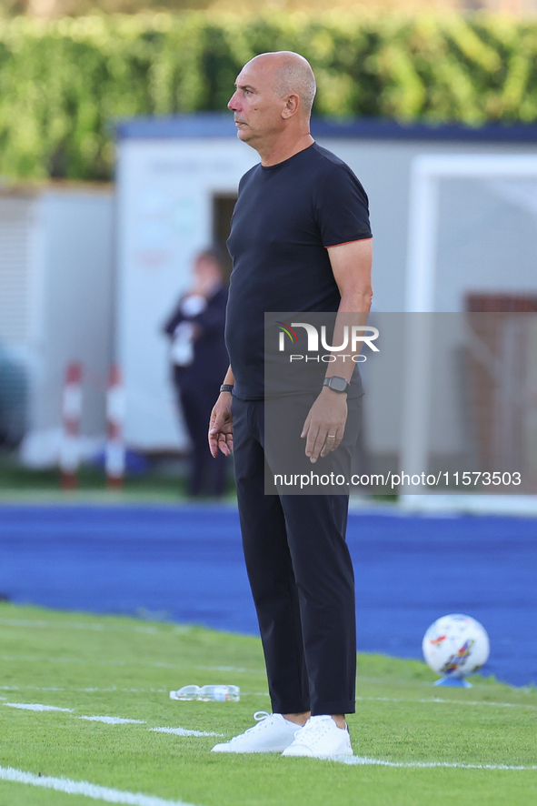 Head Coach Salvatore Sullo of Empoli FC looks on during the Serie A match between Empoli FC and Juventus FC in Empoli, Italy, on September 1...