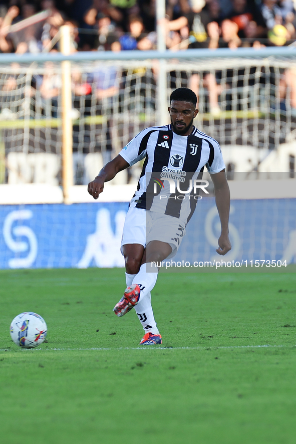 Silva Nascimento Bremer of Juventus FC controls the ball during the Serie A match between Empoli FC and Juventus FC in Empoli, Italy, on Sep...