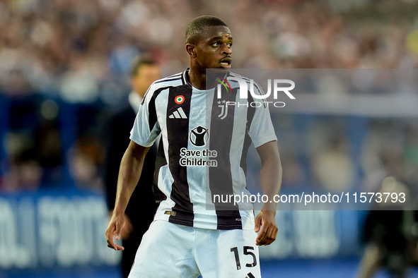 Pierre Kalulu of Juventus FC looks on during the Serie A Enilive match between Empoli FC and Juventus FC at Stadio Carlo Castellani on Septe...