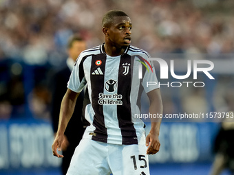 Pierre Kalulu of Juventus FC looks on during the Serie A Enilive match between Empoli FC and Juventus FC at Stadio Carlo Castellani on Septe...