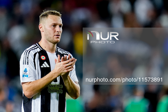 Teun Koopmeiners of Juventus FC gestures during the Serie A Enilive match between Empoli FC and Juventus FC at Stadio Carlo Castellani on Se...