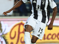 Pierre Kalulu of Juventus FC controls the ball during the Serie A match between Empoli FC and Juventus FC in Empoli, Italy, on September 14,...