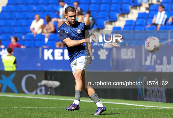 Tomas Conechny plays during the match between RCD Espanyol and Deportivo Alaves, corresponding to week 5 of LaLiga EA Sports, at the RCDE St...