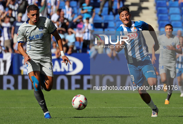 Alejo Veliz and Abdel Abqar play during the match between RCD Espanyol and Deportivo Alaves, corresponding to week 5 of LaLiga EA Sports, at...