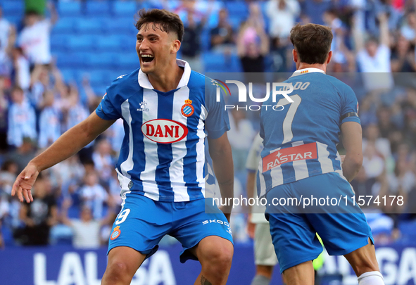 Javi Puado and Alejo Veliz celebrate during the match between RCD Espanyol and Deportivo Alaves, corresponding to week 5 of LaLiga EA Sports...