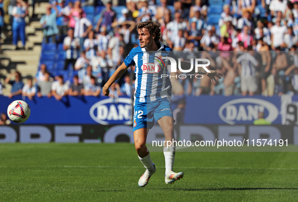 Carlos Romero plays during the match between RCD Espanyol and Deportivo Alaves, corresponding to week 5 of LaLiga EA Sports, at the RCDE Sta...