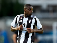 Pierre Kalulu of Juventus FC looks on during the Serie A Enilive match between Empoli FC and Juventus FC at Stadio Carlo Castellani on Septe...