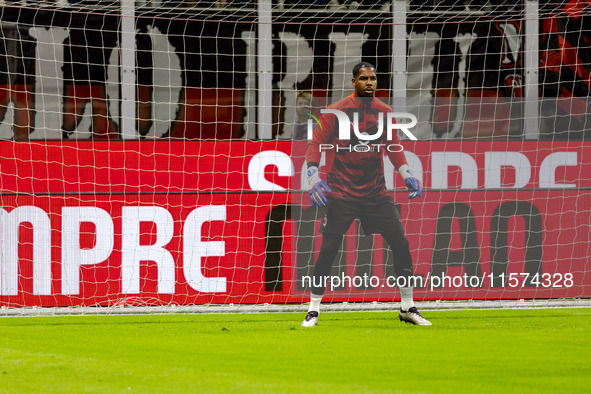 Mike Maignan is in action during the Serie A match between AC Milan and Venezia FC in Milano, Italy, on September 14, 2024, at Stadio Giusep...