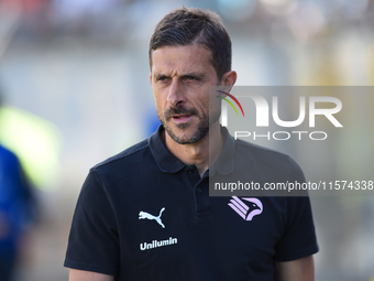 Alessio Dionisi Head Coach of Palermo FC during the Serie B match between SS Juve Stabia and Palermo FC at Stadio Romeo Menti Castellammare...