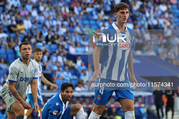 Marash Kumbulla plays during the match between RCD Espanyol and Deportivo Alaves, corresponding to week 5 of LaLiga EA Sports, at the RCDE S...