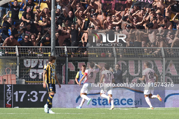 Jacopo Segre of Palermo FC celebrates with team mates after scoring during the Serie B match between SS Juve Stabia and Palermo FC at Stadio...