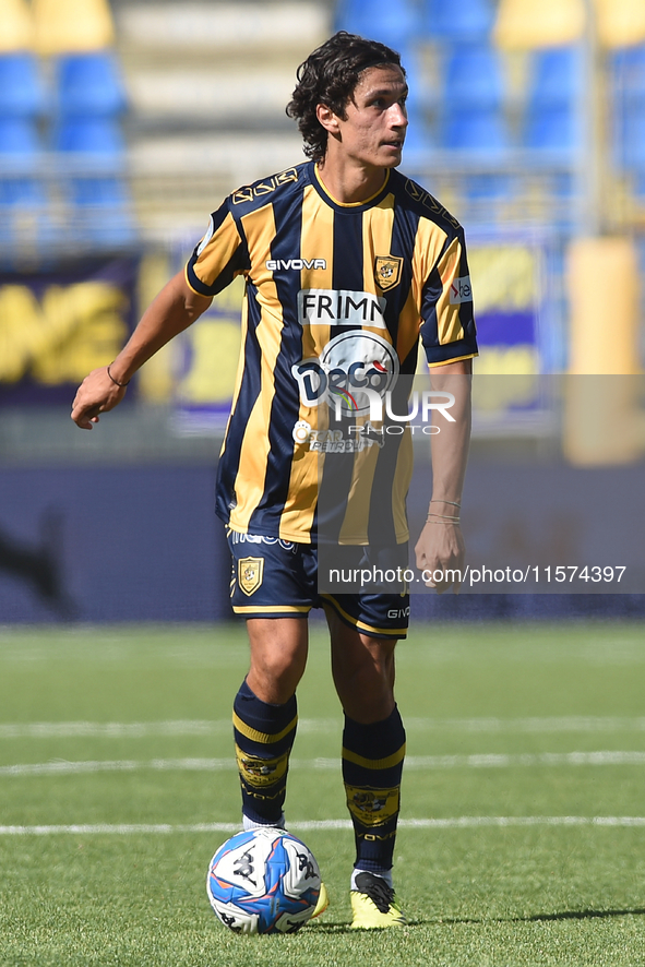 Giuseppe Leone of SS Juve Stabia during the Serie B match between SS Juve Stabia and Palermo FC at Stadio Romeo Menti Castellammare Di Stabi...