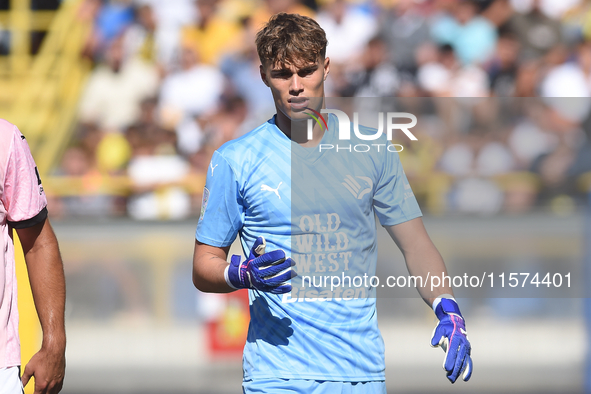 Sebastiano Desplanches of Palermo FC during the Serie B match between SS Juve Stabia and Palermo FC at Stadio Romeo Menti Castellammare Di S...