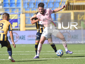 Thomas Henry of Palermo FC during the Serie B match between SS Juve Stabia and Palermo FC at Stadio Romeo Menti Castellammare Di Stabia Ital...