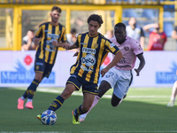 Giuseppe Leone of SS Juve Stabia during the Serie B match between SS Juve Stabia and Palermo FC at Stadio Romeo Menti Castellammare Di Stabi...