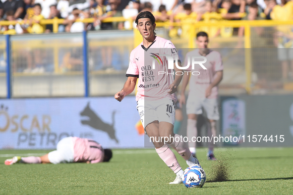 Filippo Ranocchia of Palermo FC during the Serie B match between SS Juve Stabia and Palermo FC at Stadio Romeo Menti Castellammare Di Stabia...