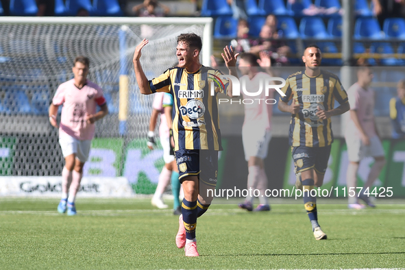 Andrea Adorante of SS Juve Stabia celebrates after scoring during the Serie B match between SS Juve Stabia and Palermo FC at Stadio Romeo Me...