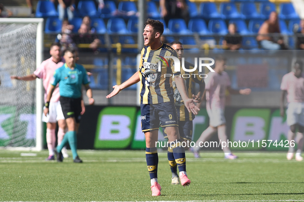 Andrea Adorante of SS Juve Stabia celebrates after scoring during the Serie B match between SS Juve Stabia and Palermo FC at Stadio Romeo Me...