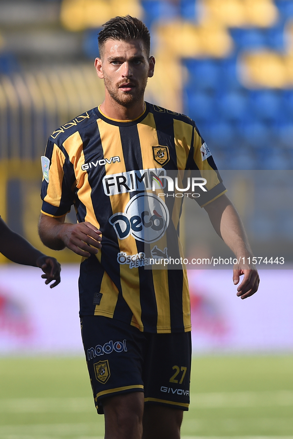 Leonardo Candellone of SS Juve Stabia during the Serie B match between SS Juve Stabia and Palermo FC at Stadio Romeo Menti Castellammare Di...