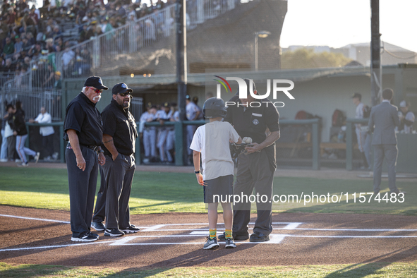 The Oakland Ballers (1) beat the Yolo High Wheelers (0) in game 2 (round 1) of the Pioneer Baseball League's playoffs in Oakland, Calif., on...