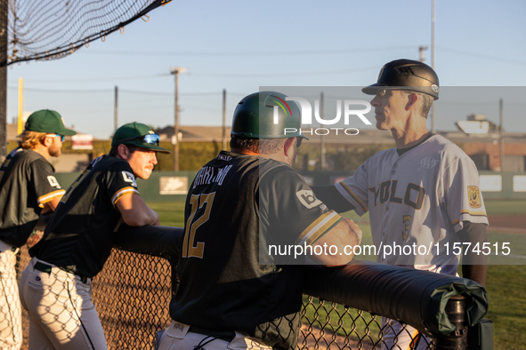 The Oakland Ballers (1) beat the Yolo High Wheelers (0) in game 2 (round 1) of the Pioneer Baseball League's playoffs in Oakland, Calif., on...