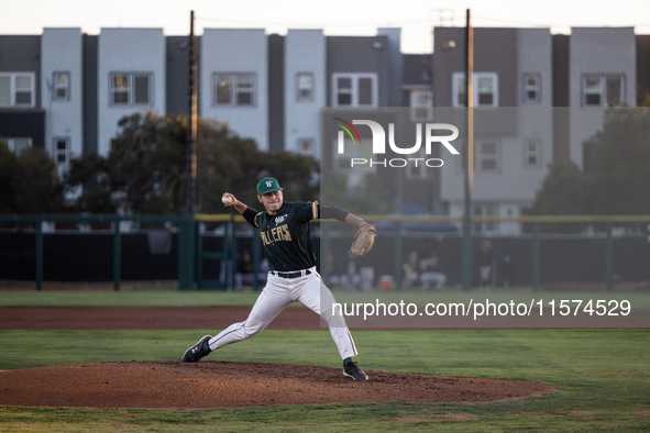 The Oakland Ballers (1) beat the Yolo High Wheelers (0) in game 2 (round 1) of the Pioneer Baseball League's playoffs in Oakland, Calif., on...