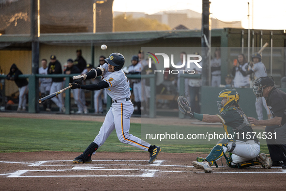 The Oakland Ballers (1) beat the Yolo High Wheelers (0) in game 2 (round 1) of the Pioneer Baseball League's playoffs in Oakland, Calif., on...